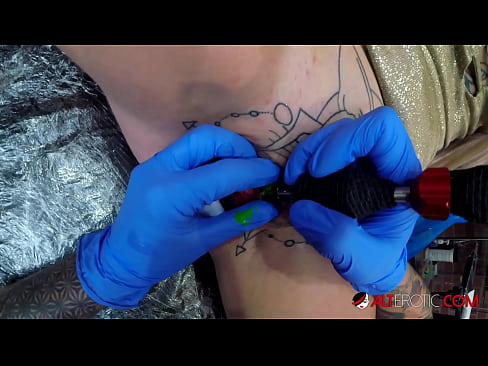 ❤️ Extremadamente tatuado hottie Sully Savage consiguió un tatuaje en su clítoris Super sexo en es.playcrot69.top ❌️❤️❤️❤️❤️❤️❤️❤️